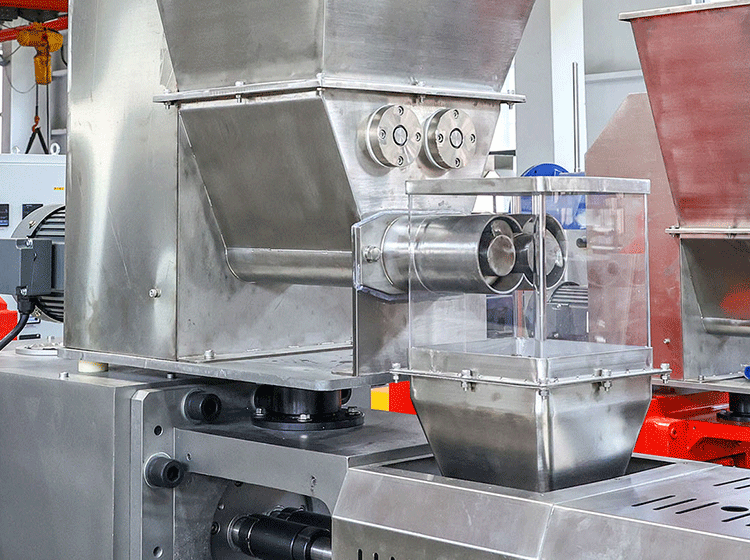 Four Factors to Consider When Purchasing Extrusion Machinery